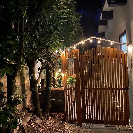 Hudson Homes Bnb Saanich Eksteriør bilde