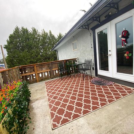 Hudson Homes Bnb Saanich Eksteriør bilde