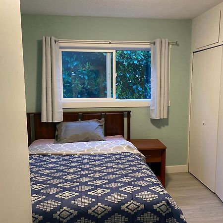 Hudson Homes Bnb Saanich Eksteriør bilde